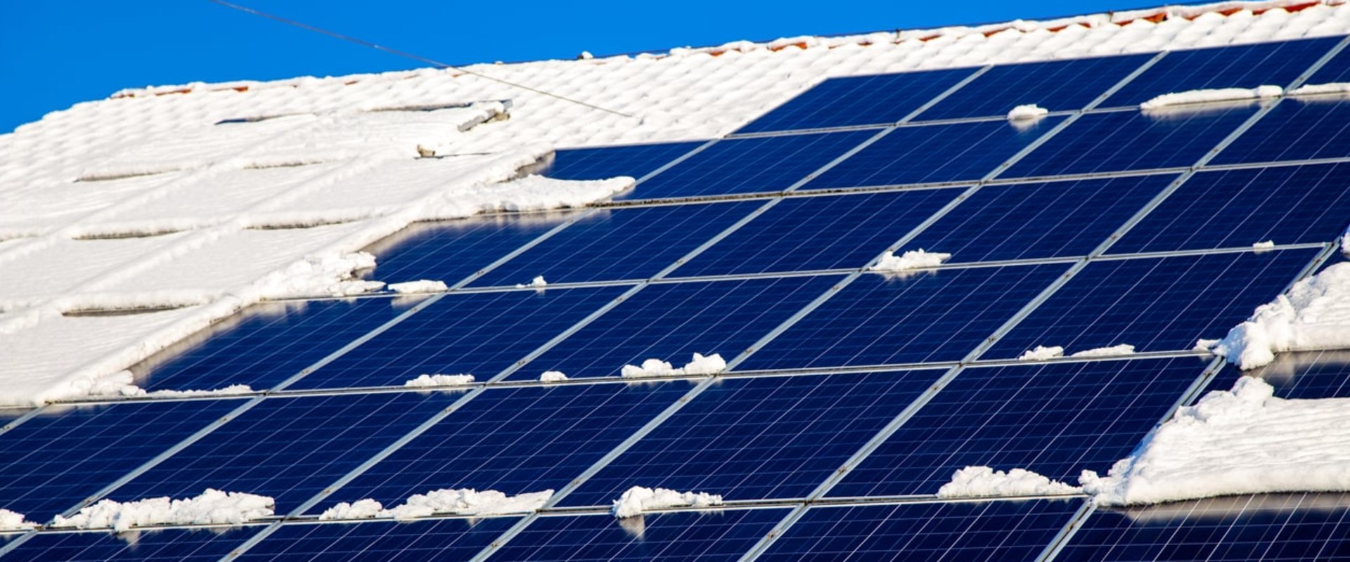 How Long Does Solar Power Last During a Power Outage?