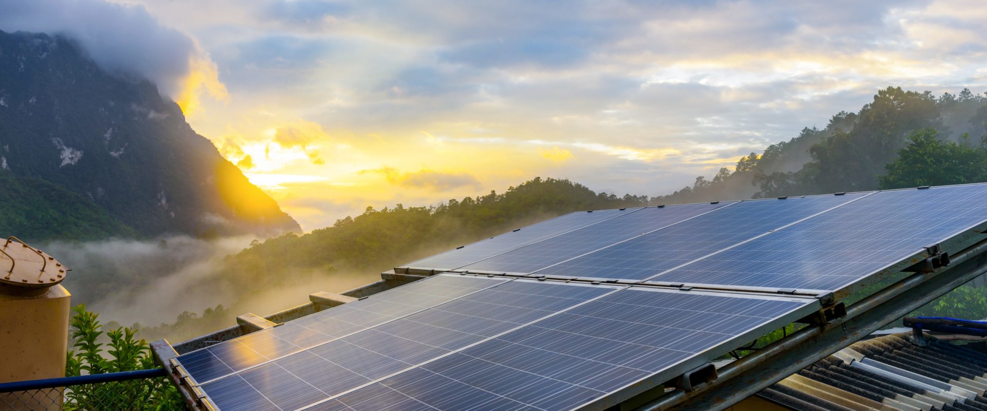 How Much Power Does a 1000 Watt Solar Panel Generate?